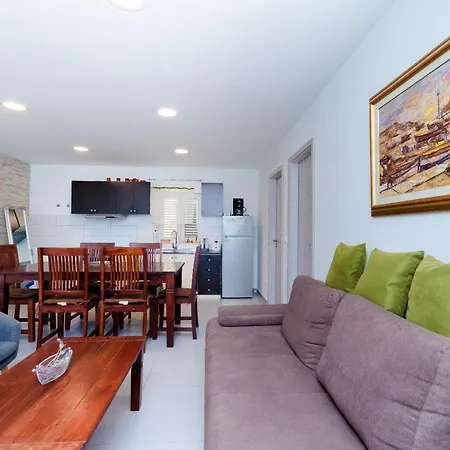 Jasna By The Sea * Baška