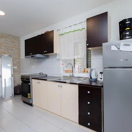 Apartman Jasna By The Sea *